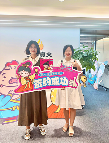 陳小蠻蒜香炸雞再添新店，甘肅天水蘭天城市廣場店簽約成功！